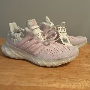 Adidas Ultraboost Web DNA